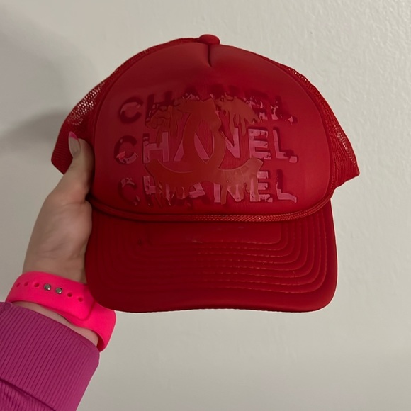 Hat - Picture 1 of 1